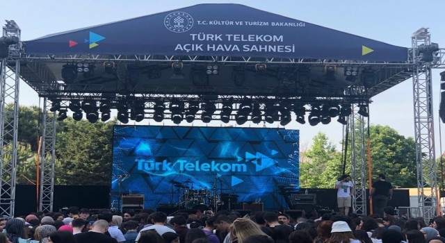 Türk Telekom Açık Hava Sahnesinde sanat ve eğlence için geri sayım başladı