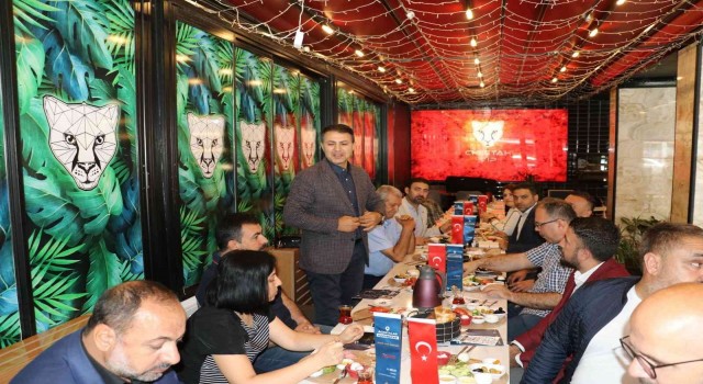 TÜRSAB başkan adayı Ali Bilir, Iğdırda basın ve acente sahipleriyle buluştu