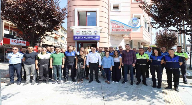 Tutuk, “Yalova için kutsal bir görevi yerine getiriyorlar”