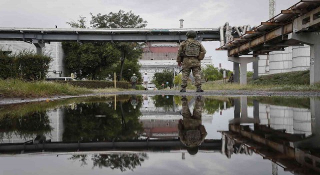 UAEA Başkanı Grossiden Zaporijya açıklaması: Hiçbir yere gitmiyoruz. UAEA şimdi orada ve hareket etmiyor”