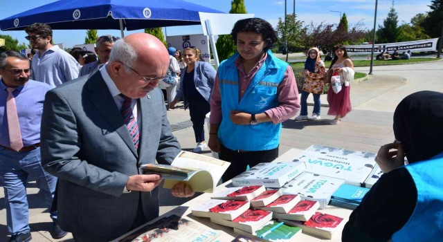 Uşak Üniversitesinde yeni öğrencilere yönelik oryantasyon programı düzenlendi