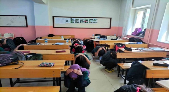 Uşakta Afet Farkındalık Eğitimleri devam ediyor