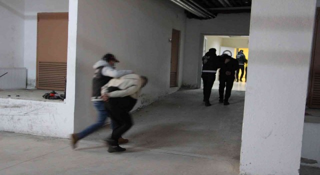 Uyuşturucu çetesine büyük darbe