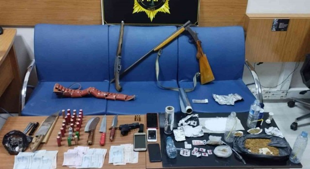 Uyuşturucu operasyonunda 2 şahıs tutuklandı