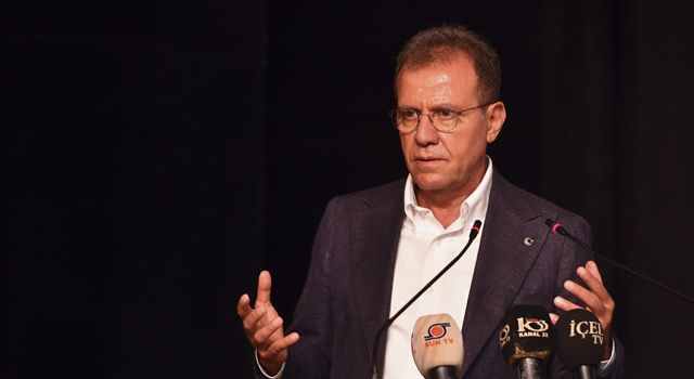 Vahap Seçer: “Şuursuzca Çoğalan Avm’lere Karşıyım”