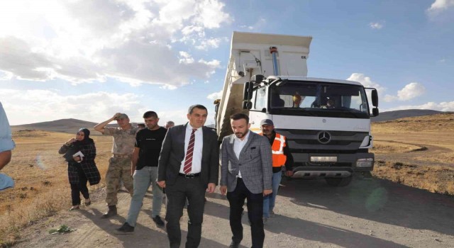 Vali Öksüzün köy ziyaretleri devam ediyor