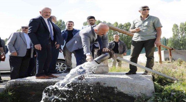 Vali Varoldan köy ziyareti
