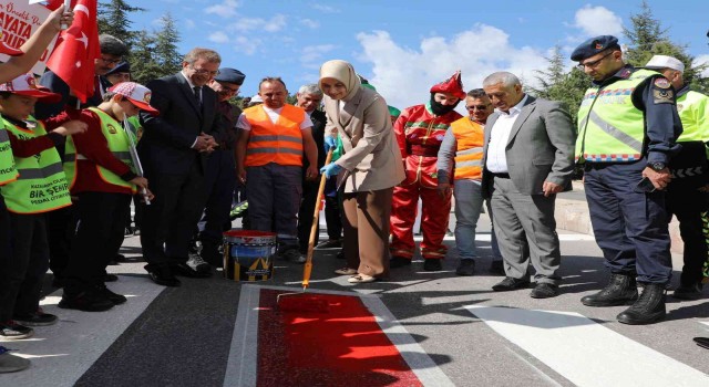 Vali Yiğitbaşı yaya önceliğine dikkat çekti