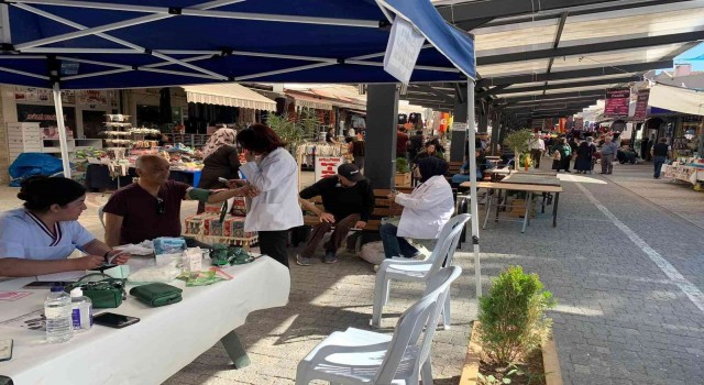 Vatandaşlara sağlık taraması yapıldı