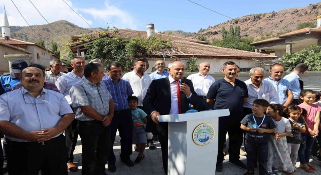 Yahyalı Belediyesi, Çavdaruşağı Mahallesindeki hizmetlerin açılışını yaptı