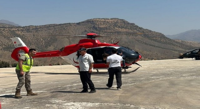 Yaralı vatandaşın imdadına ambulans helikopter yetişti