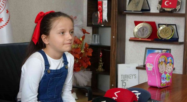 Yarenden yürekleri ısıtan davranış