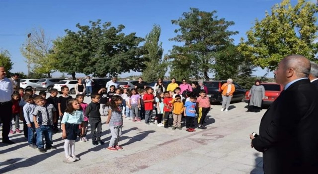 Yeni eğitim öğretim yılının ilk ders zili çaldı