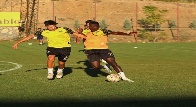 Yeni Malatyaspor, Sakaryaspor maçı hazırlıklarını sürdürdü