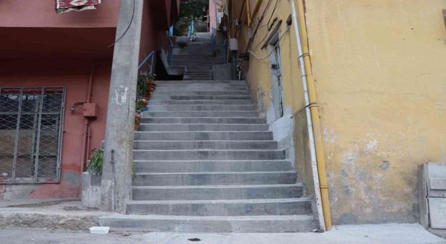 Yenidoğandaki merdivenlere 6 metreküp beton kullanıldı