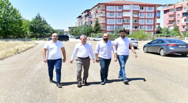 Yeşilyurt Cevatpaşada alternatif yollar açılıyor
