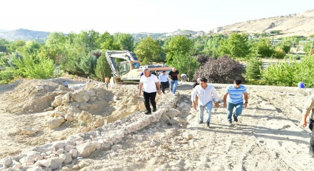 Yeşilyurtta ulaşım konforlu hale getiriliyor