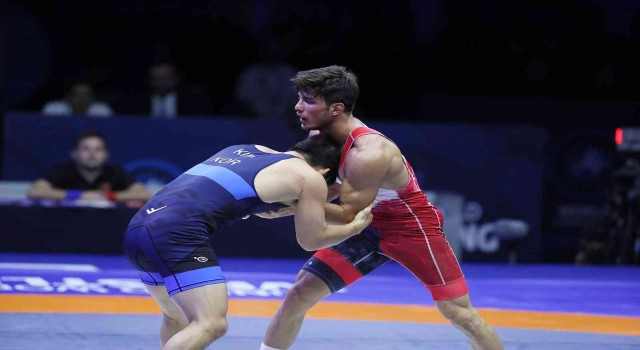 Yunus Emre Başardan Dünya Şampiyonasında bronz madalya