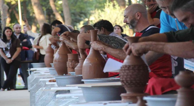 1. Uluslararası Menemen Çömlek Festivali kapılarını açtı