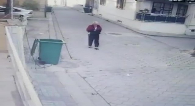 2 gündür aranan yaşlı adam evinin karşısındaki metruk evde ölü bulundu