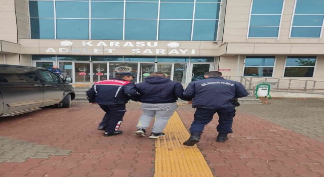 20 yıl hapis cezası vardı, kimlik kontrolünde yakalandı