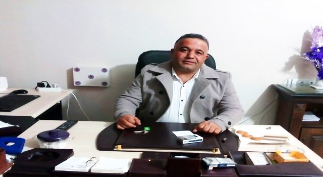 20 yıllık başkan görevi devretti