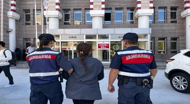 25 yıl kesinleşmiş hapis cezası ile aranırken suçüstü yakalandı