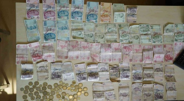 3 saatte bin 555 lira toplayan Banker Arifin dilenerek kazandığı para kamuya aktarıldı
