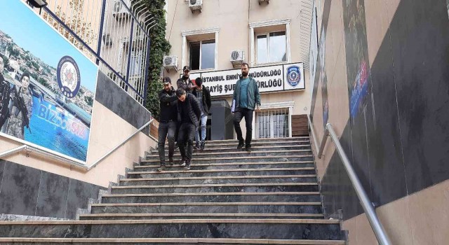 33 evden 3 milyon lira değerinde eşya ve para çalan hırsızlar kamerada