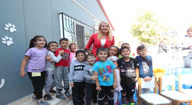 4 Ekim Dünya Hayvanları Koruma Günü Pet Kafede kutlandı
