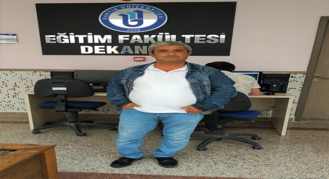 50 yaşında iki üniversite bitirdi, üçüncüsüne kaydoldu