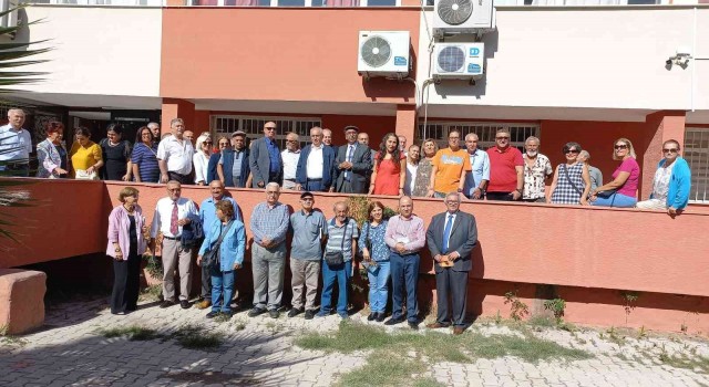 51 yıl sonra mezun oldukları okulda buluştular