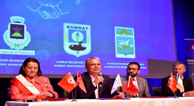 7. Kaleiçi Old Town Festivalinde 4 belediyeyle kardeş şehir ve işbirliği protokolü imzalandı