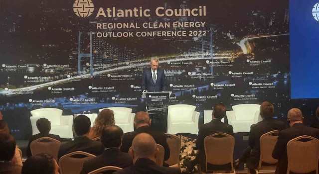 ABD Enerji Kaynaklarından Sorumlu Bakan Yardımcısı Pyatt: “Rusya, asla güvenli bir enerji tedarikçisi olmayacak”