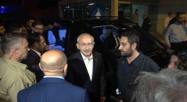 ABDden dönen Kılıçdaroğlu, Kocaelide yoğun bakımdaki kardeşini ziyaret etti
