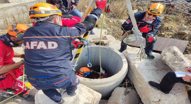AFADdan nefes kesen deprem tatbikatı