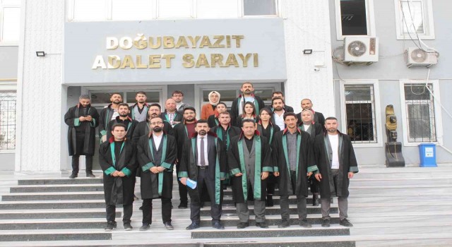 Ağrıda duruşmadan çıkan avukat darp edildi