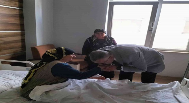 Ahlatcı, “Amacımız vatandaşların en iyi sağlık hizmetini alması”
