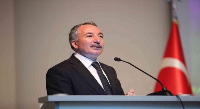 AİÇÜde “Çocuklar Sonuçlardan Önemlidir” paneli gerçekleştirildi