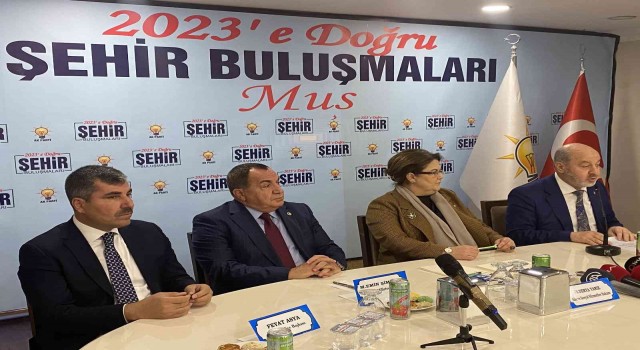 Aile ve Sosyal Hizmetler Bakanı Derya Yanık Muşta