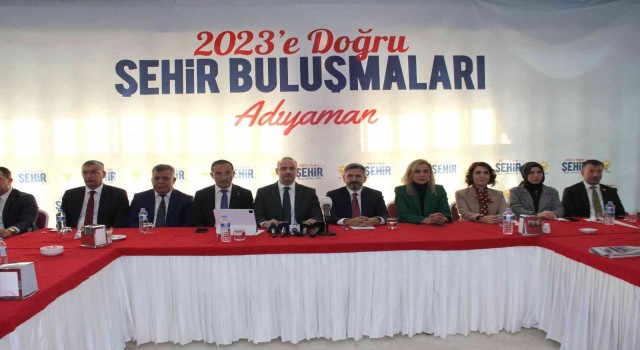 AK Parti Adıyamanda sahaya indi