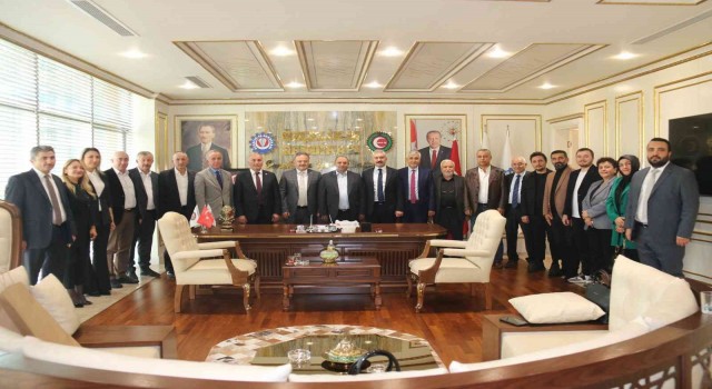AK Parti teşkilatı, Başkan Değirmenci ile bir araya geldi