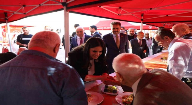 AK Partili Sarıeroğlu: 4 buçuk milyon kardeşimizin tamamı EYT çalışması içerisinde olacak”