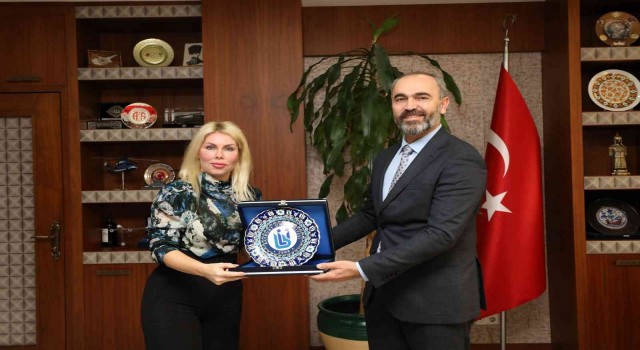 Akdeniz Üniversitesi ile Bayburt Üniversitesi arasında İHA eğitimi alanında iş birliği