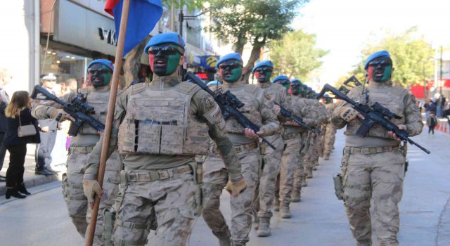 Aksarayda 29 Ekim kutlamaları
