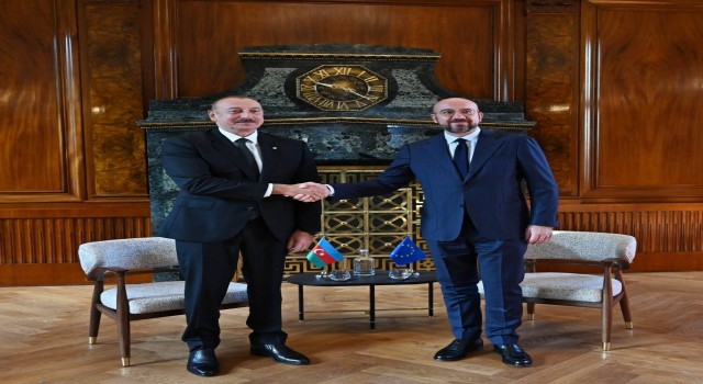 Aliyev, Paşinyan, Macron ve AB Konseyi Başkanı Michelden Pragda dörtlü zirve