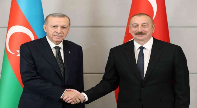 Aliyevden Erdoğana Cumhuriyet Bayramı için tebrik mesajı