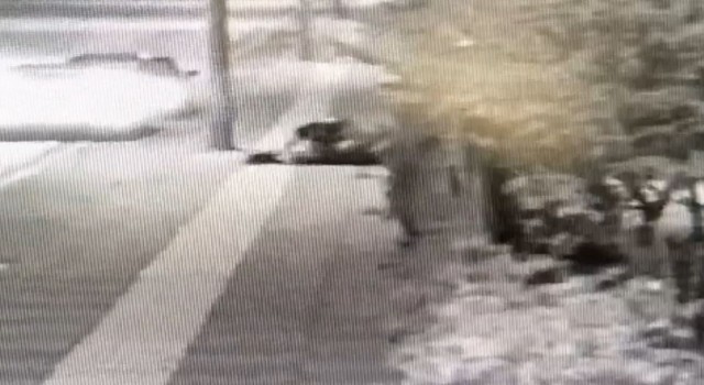 Ankarada kadına şiddet güvenlik kameralarına yansıdı