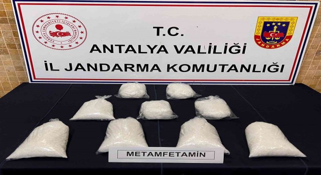 Antalyada 5,5 kilo metamfetamin ele geçirildi