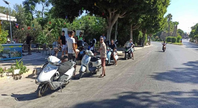 Antalyada 6 bin 600 motosiklet sürücüsünü denetlendi